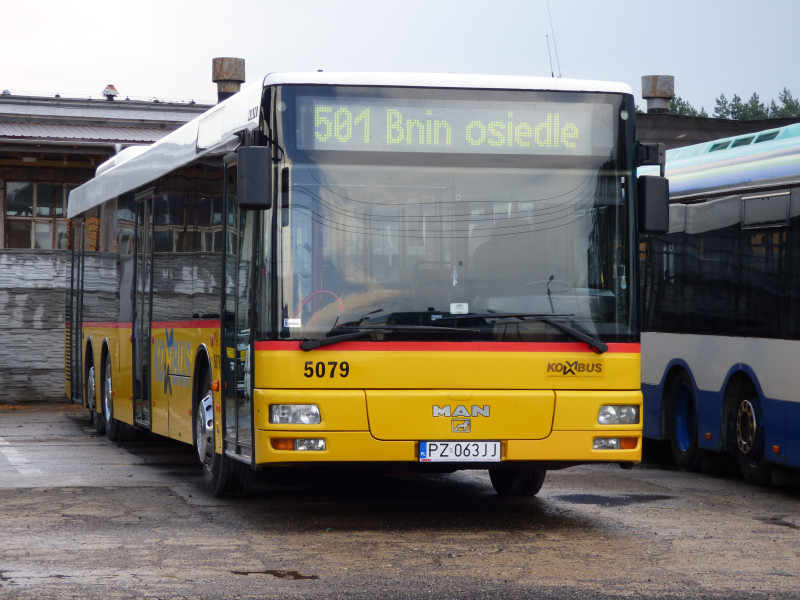 Mercedes O530G z płytą X16S